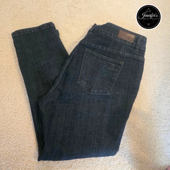 Liz Claiborne Secretly Slender Dark Wash Slim Leg Jeans Size 12P - Picture 1 of 8